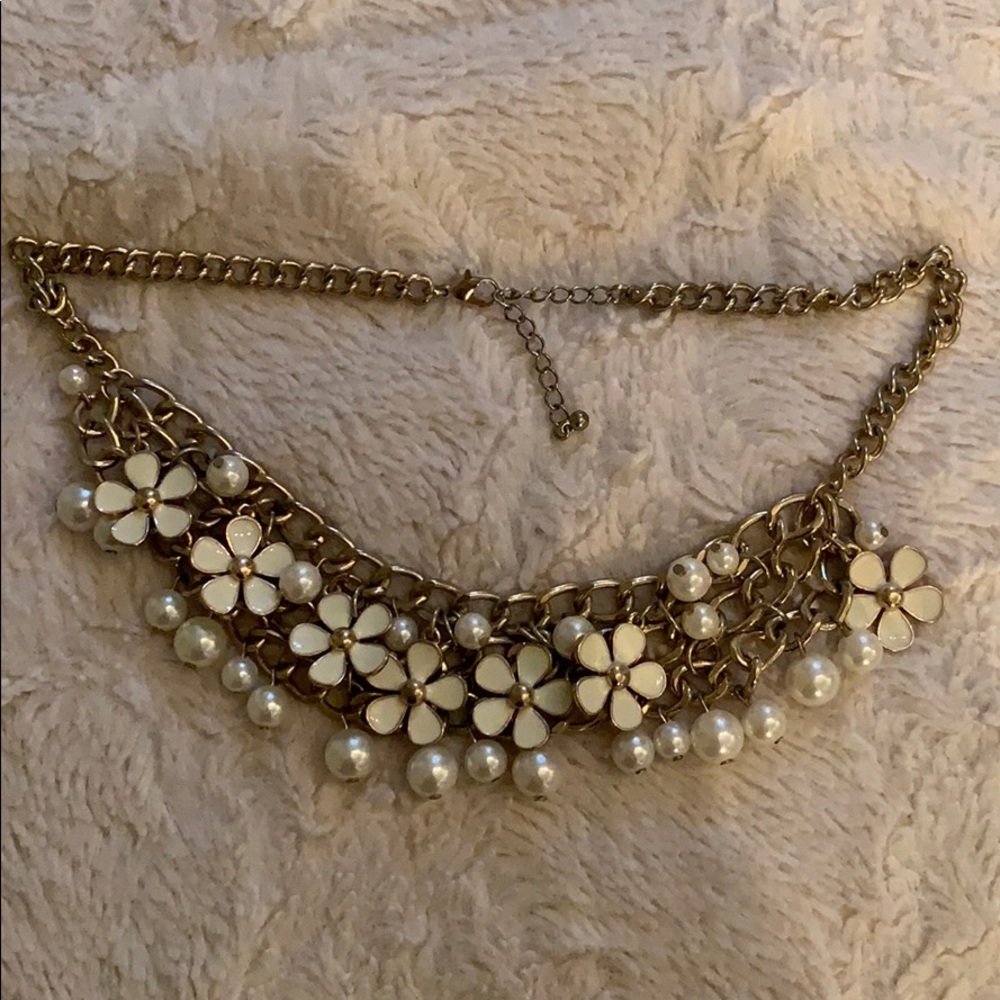 Gold flower necklace
